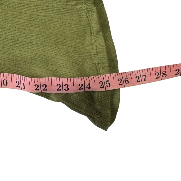 Anthropologie One September Green Asymmetrical Hem Art to Wear Shirt - Picture 10 of 10